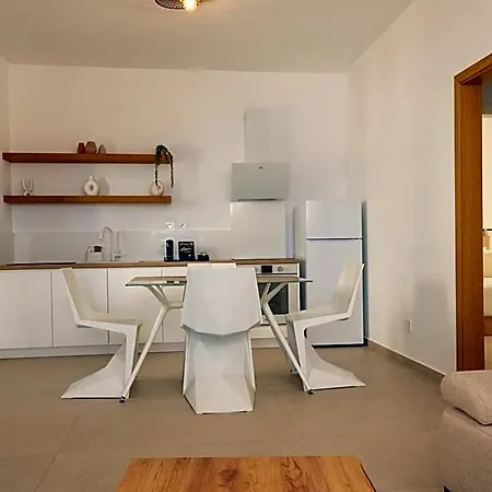 Mia Anasa - Luxury Hotel *