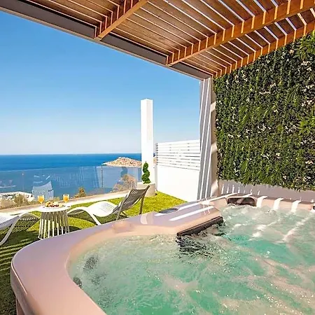 Mia Anasa - Luxury Hotel *